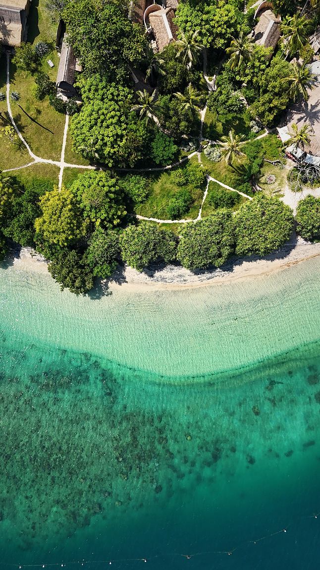 Drohnenaufnahme – Türkisbucht, Indonesien